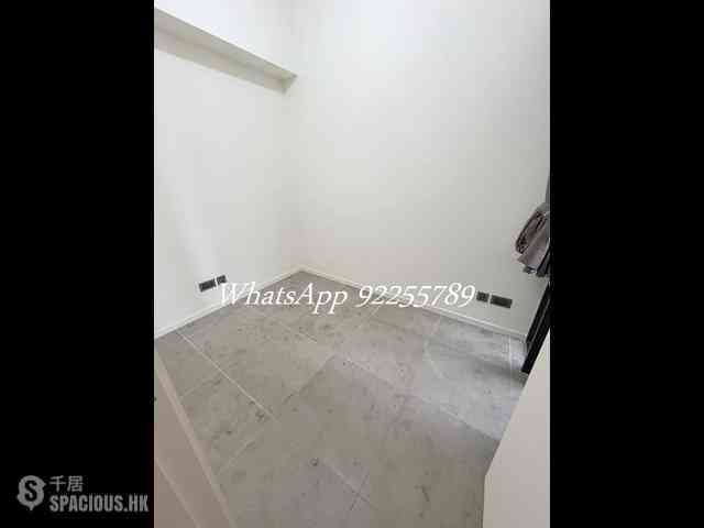 Sai Ying Pun - Bohemian House 05