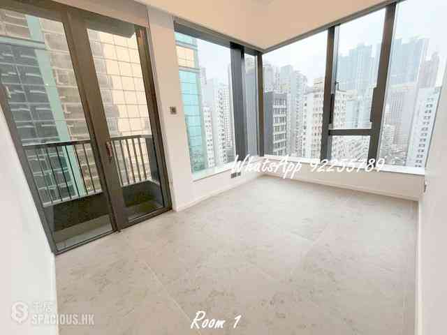 Sai Ying Pun - Bohemian House 03