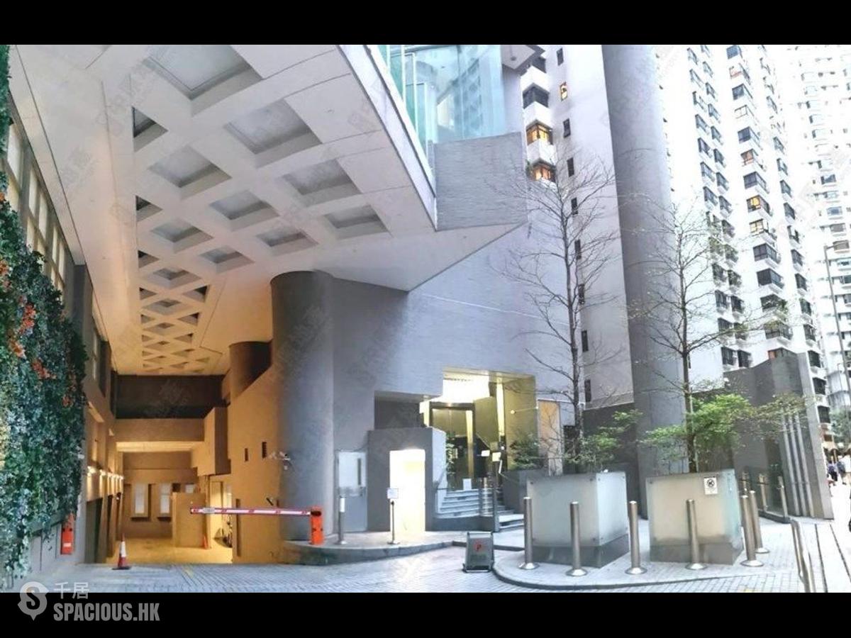 Mid Levels Central - The Icon 01