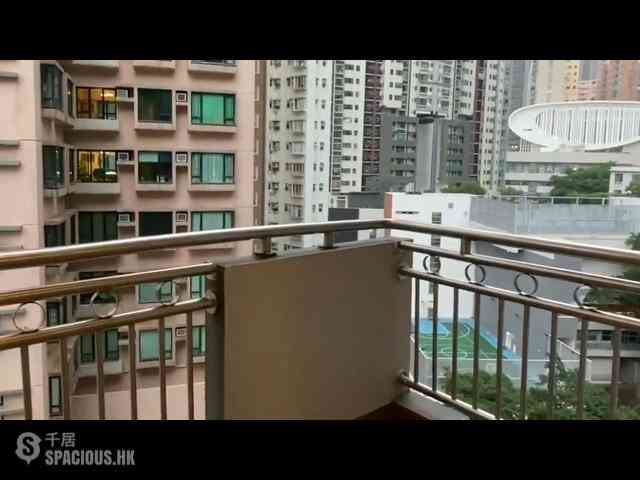 Mid Levels West - Breezy Court 02
