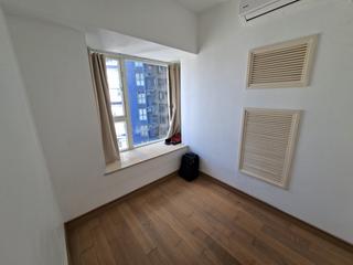 Soho - Centrestage 05