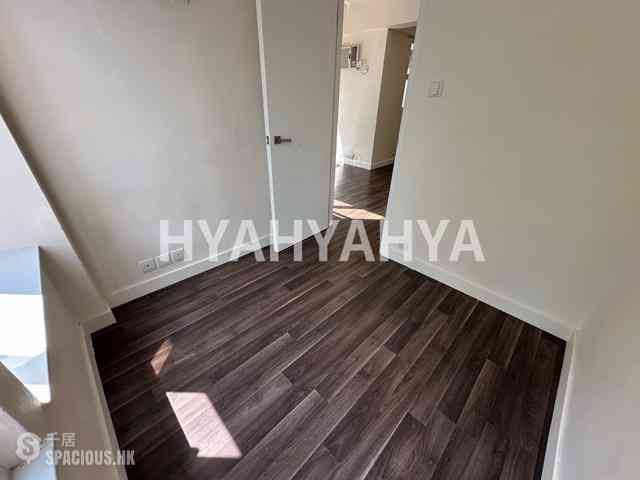 Mid Levels Central - Shelley Court 09