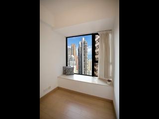 Sai Ying Pun - The Babington 10