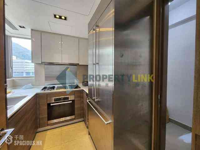 Sai Ying Pun - The Summa 06