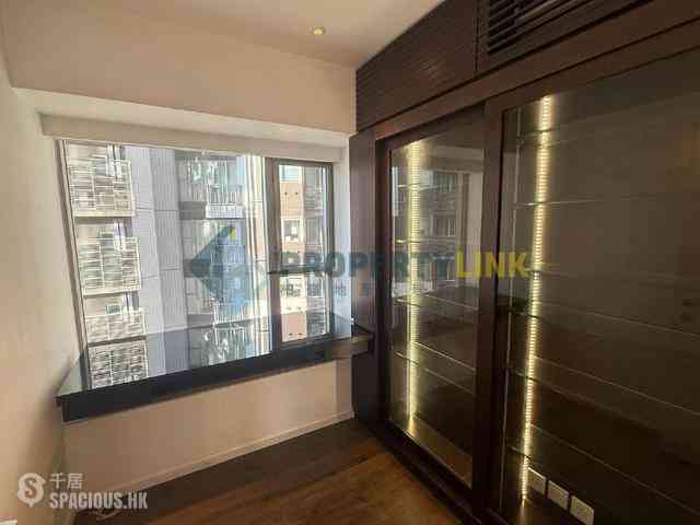 Sai Ying Pun - Hilary Court 11