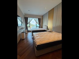 Ap Lei Chau - Marina South Block 2 06