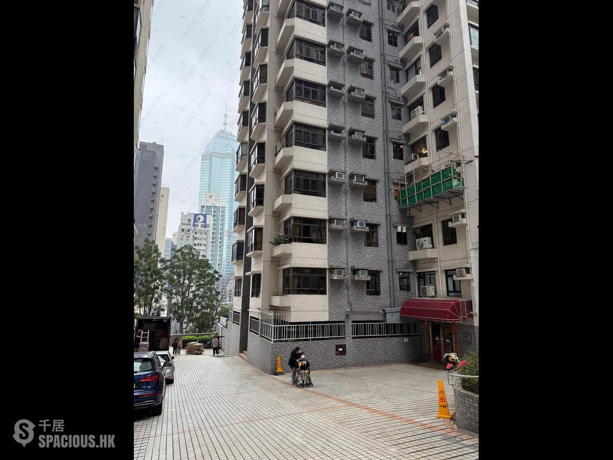 Soho - Corona Tower 01