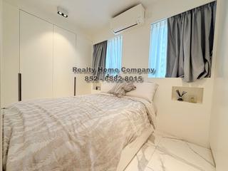 Sai Ying Pun - Fook Moon Building 06