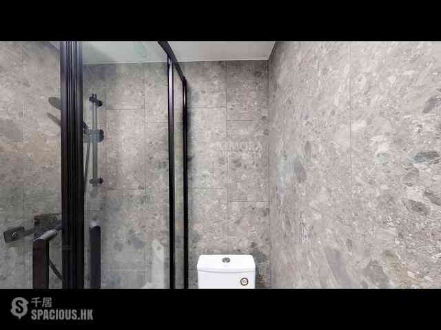 Sheung Wan - 114, Des Voeux Road West 10