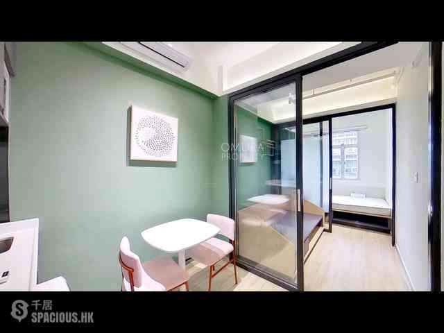 Sheung Wan - 114, Des Voeux Road West 11