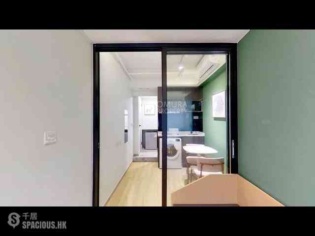 Sheung Wan - 114, Des Voeux Road West 13