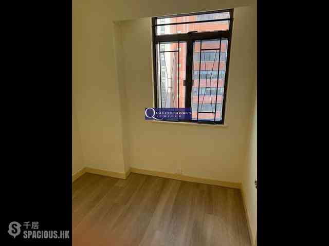 Sheung Wan - Welland Building 02