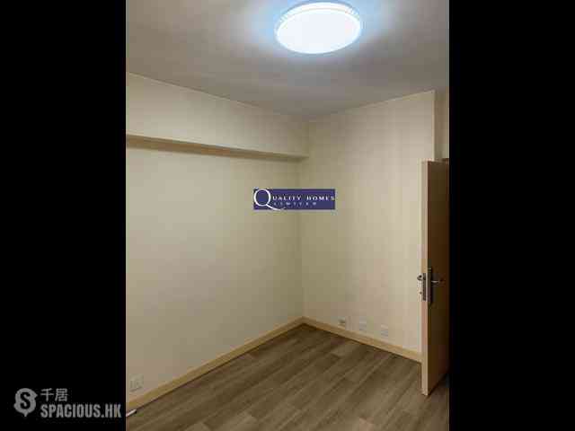 Sheung Wan - Welland Building 05
