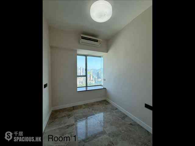Tsim Sha Tsui - The Victoria Towers Tower 2 06