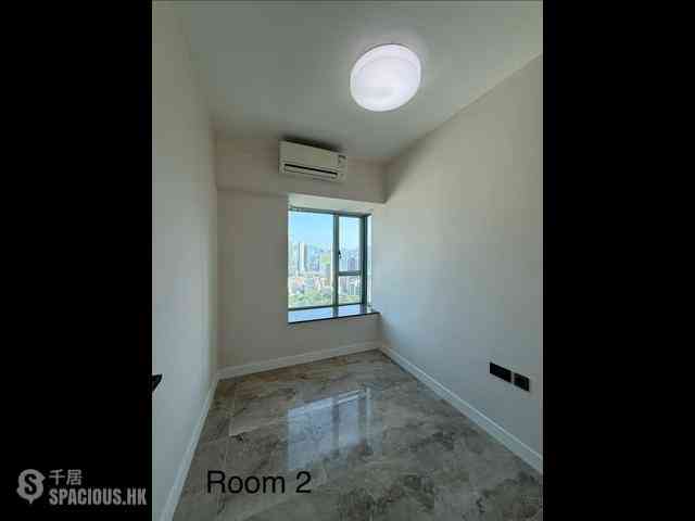 Tsim Sha Tsui - The Victoria Towers Tower 2 07