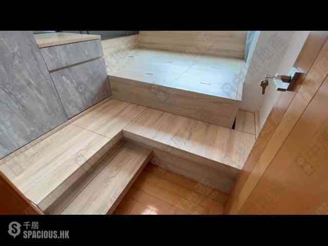 Sai Ying Pun - Reading Place 05