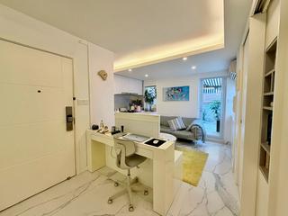 Sai Ying Pun - Fook Moon Building 06