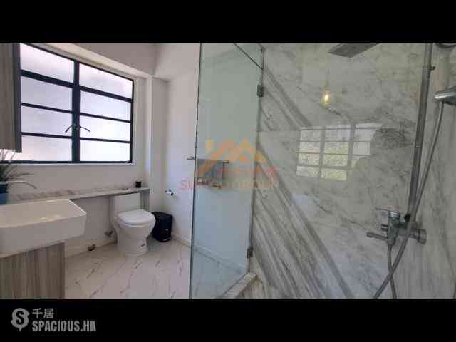 Sai Ying Pun - Fook On Building 09
