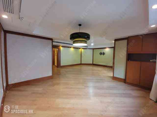 Mid Levels Central - Tregunter Block 1 07