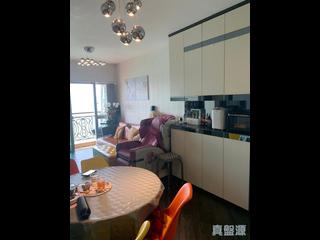 Kennedy Town - The Merton 03