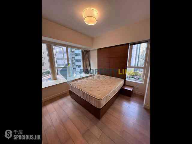 Mid Levels Central - The Icon 17