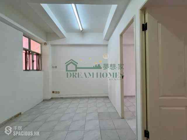 Sai Ying Pun - 10-12, Eastern Street 04