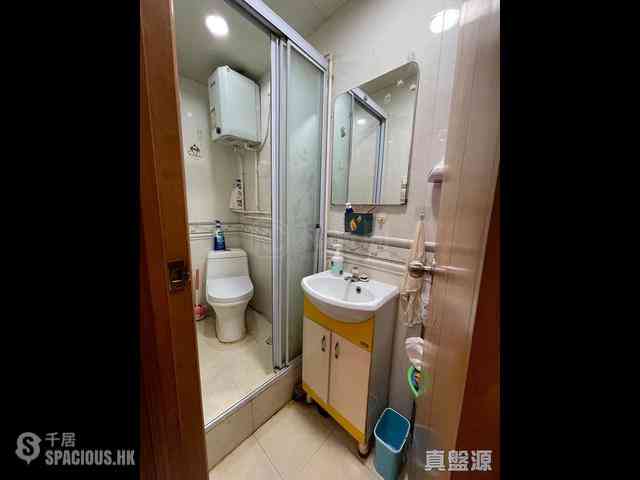 North Point - Fairview Court 03