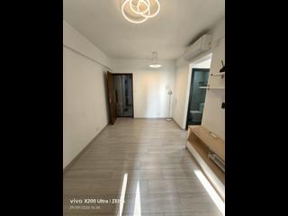Kennedy Town - Luen Yau Apartments 06