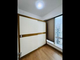 Tseung Kwan O - Monterey Block 5 06