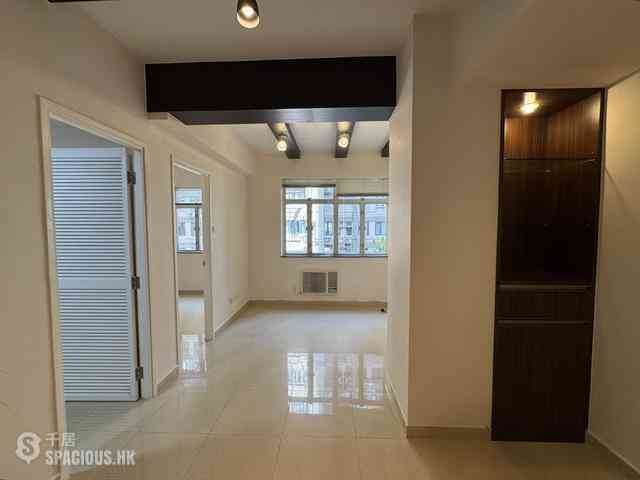 Mid Levels Central - Mountain View Court 01