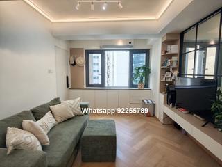 Sheung Wan - Shun Loong Building 03