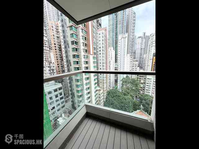 Mid Levels West - 18 Mosque Street 02