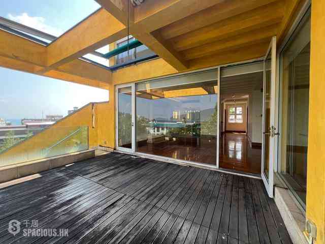 Stanley - Carmelia 15