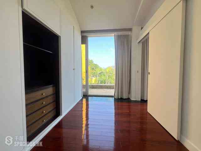 Stanley - Carmelia 19