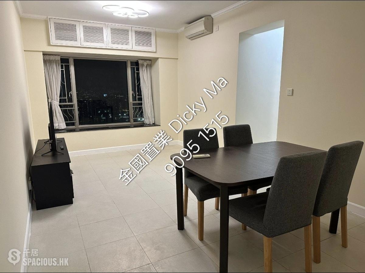 West Kowloon - Sorrento 01