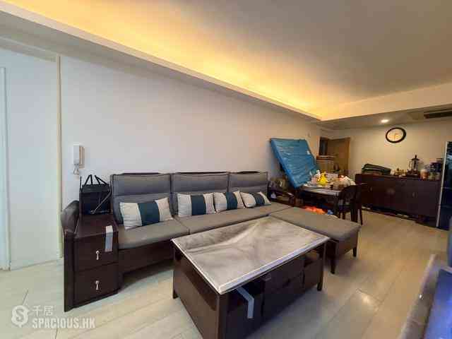 Causeway Bay - Newtown Mansion 15