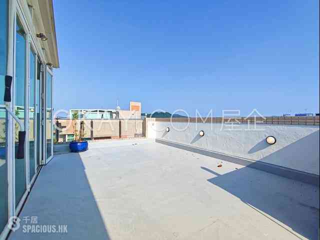 Sai Kung - Costa Bello Block 2 02