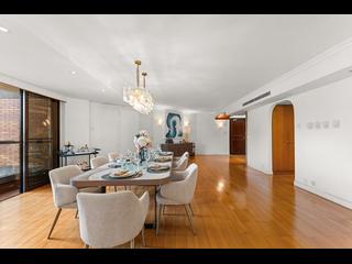 Shouson Hill - Henredon Court 05