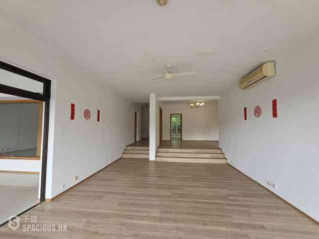 Discovery Bay - Discovery Bay Phase 1 Beach Village Headland Drive 24