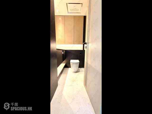Wan Chai - 33 Kennedy Road 03