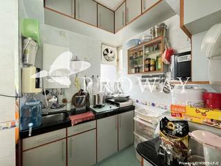 Sheung Wan - Shun Loong Building 09