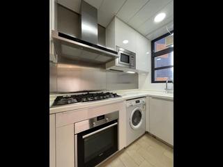 Sai Ying Pun - The Babington 06