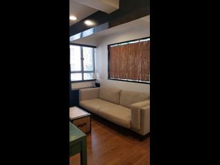 Wan Chai - Hang Tak Building 04