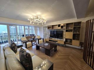 Mid Levels West - Park View Court 05