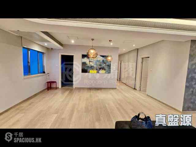 The Peak - Guildford Court 06