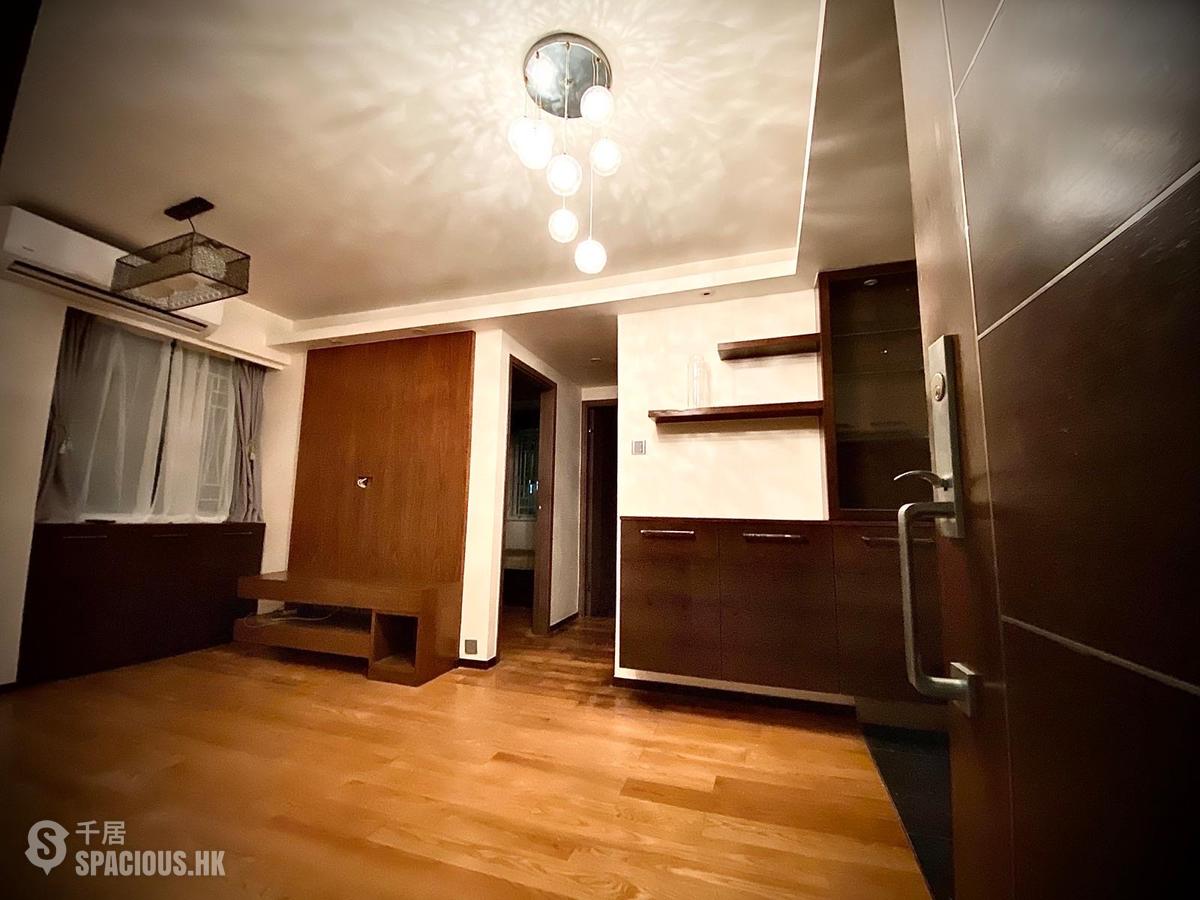 Kennedy Town - Pearl Court Block A 01