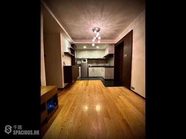 Kennedy Town - Pearl Court Block A 02