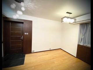 Kennedy Town - Pearl Court Block A 03