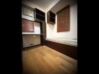 Kennedy Town - Pearl Court Block A 04