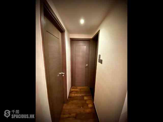 Kennedy Town - Pearl Court Block A 07
